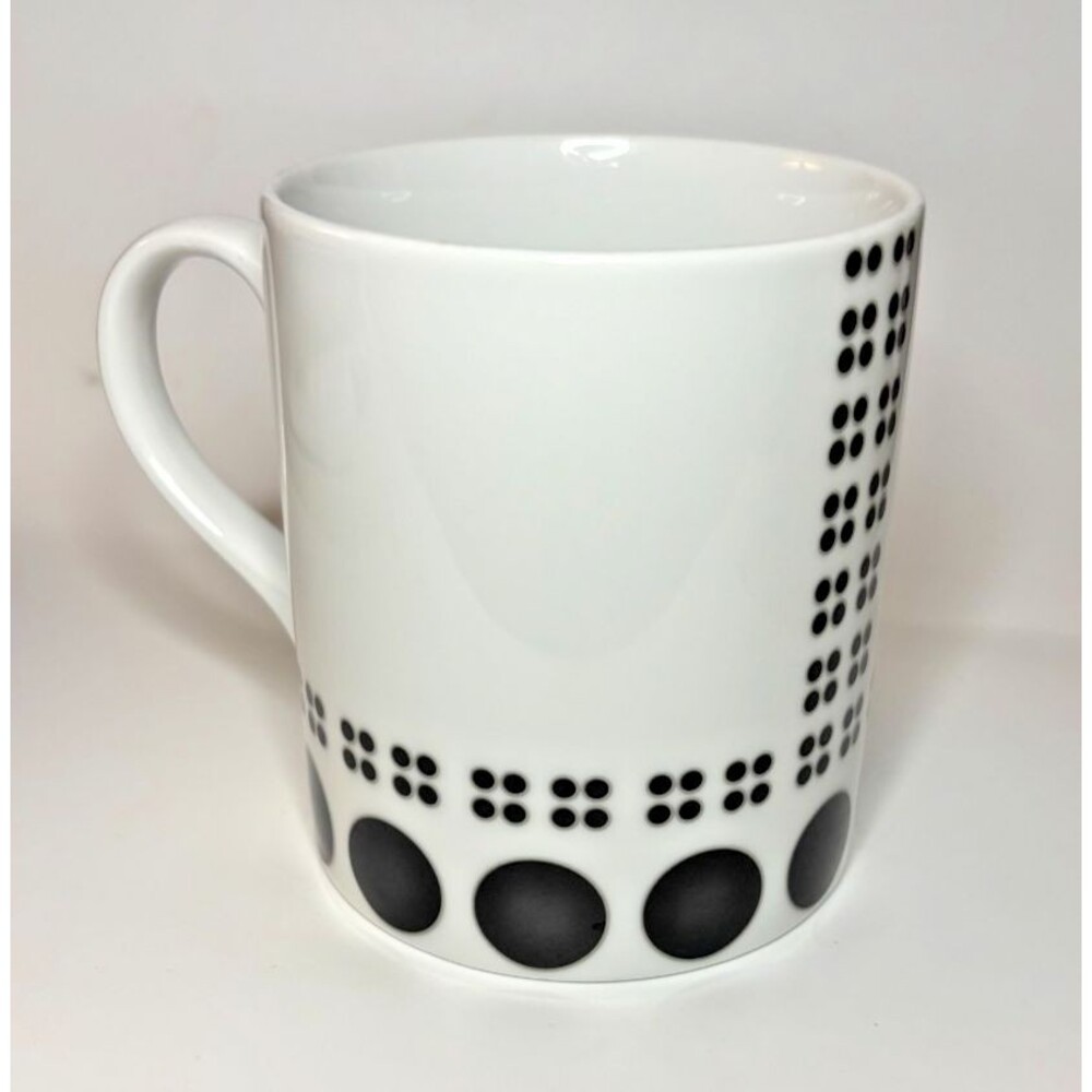 Studio Nova by Truck Coffee Mug Columbus Circle Black China 14 oz MINT CONDITION